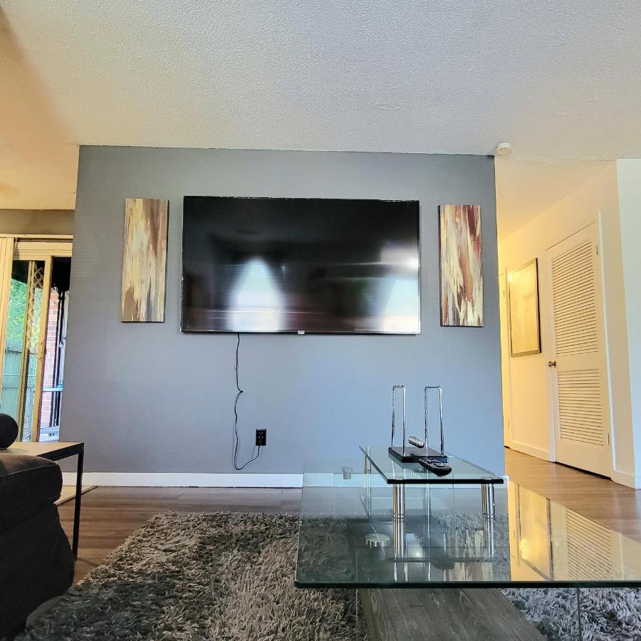 查尔斯顿Hi-Tek-Duplex A-Two 75In 4K Led别墅 外观 照片